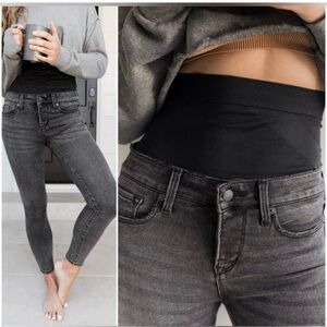 BLANQI Postpartum / Maternity Charcoal Ankle Jeans for Women
